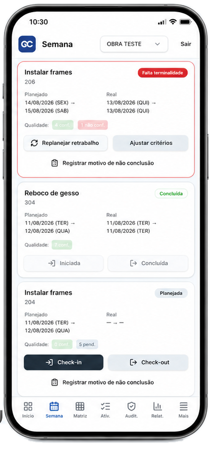Plataforma iGCon no celular, com o controle de check-in e check-out das atividades da semana
